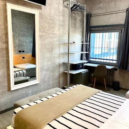 Tech Hotel