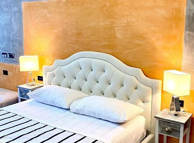 Tech Hotel